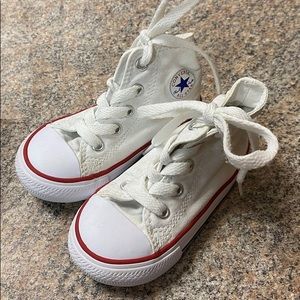 Converse white high tops sz 5 toddler EUC